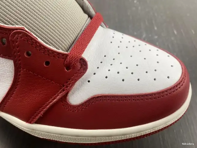 Cheap TBkick Jordan 1 (W) DJ4891-061 High OG Newstalgia Chenille 0526